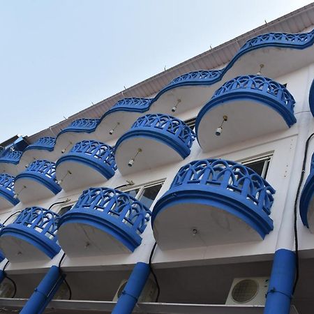Hotel Shagun Residency Matura Exterior foto